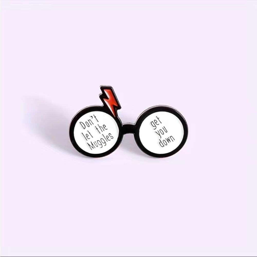 Harry Potter Pin - Picture 4 of 8